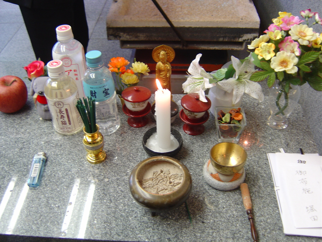 offering at cat funeral